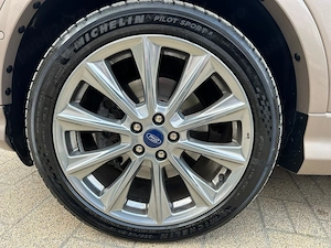 Ford Kuga Vignale 4X4 2019 - imagine 9