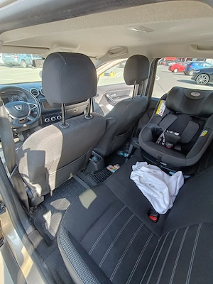 Dacia Duster 1.3 150cp - imagine 10