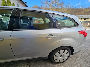 vand ford focus 16 tdi fabricație 2013  pret 2000   - imagine 2