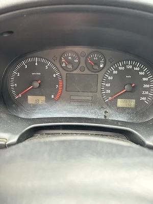 Seat Leon 2001 1.6 Benzina  - imagine 4