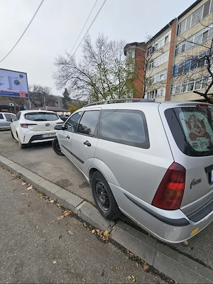 Vând Ford Focus Break  - imagine 4