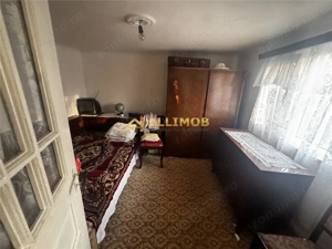 Casa batraneasca si teren 758 mp in Negoiesti. - imagine 10