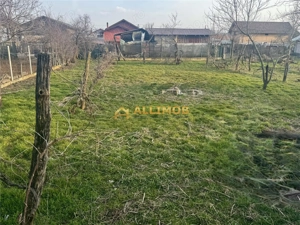 Casa batraneasca si teren 758 mp in Negoiesti. - imagine 3