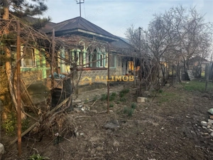 Casa batraneasca si teren 758 mp in Negoiesti. - imagine 11