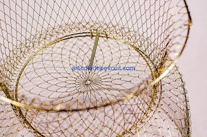 Juvelnic mare din sarma, circular, lungime 70 cm, diametru 45 cm   produs nou