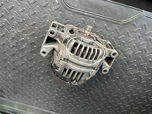 Alternator mercedes sprinter  an 2005