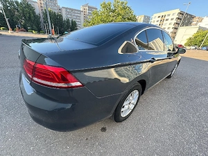 Passat sedan  - imagine 7