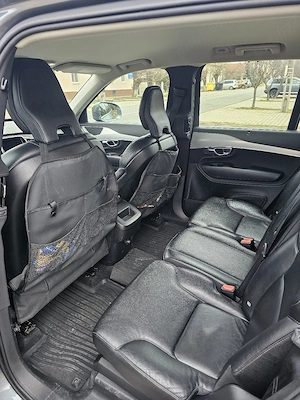 Volvo XC90 Momentum D5 AT8 AWD 2019 Diesel 235CP 168.972 KM - imagine 6