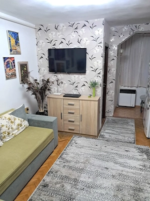 Garzoniera de vanzare  - imagine 4