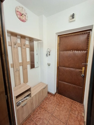 Garzoniera de vanzare  - imagine 5