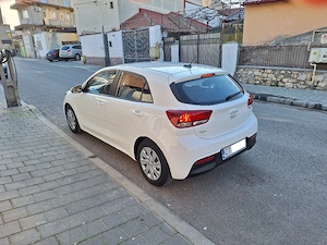KIA RIO * 2023 * Ca Nouă  * 10.000 km * Este în Garanție *  - imagine 5