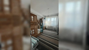 Apartament 3 camere, decomandat, etaj 1 + garaj + curte, zona Campului - imagine 4