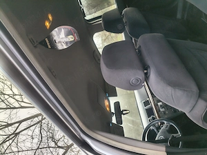 Vând Opel Vectra 19 an2005 pentru dezmembrare  - imagine 5