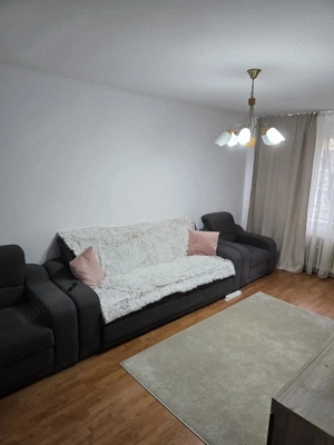 Apartamete 3 camere, decomandat, 2 bai. Zona Panselelor. - imagine 2