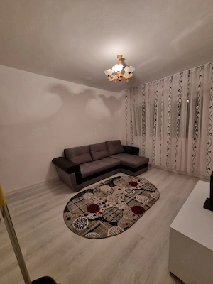 Închiriez garsonieră, confort 1