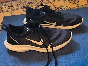 nike flex experience 8  marimea 