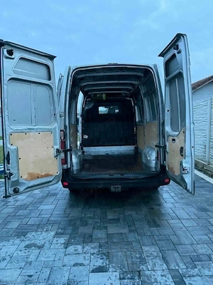 Vând Nissan Nv400 - imagine 2