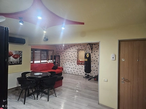 Proprietar, vand apart 2 camere, living open space, decomandat, spatiu separat de gatit.Zona Lipovei - imagine 7