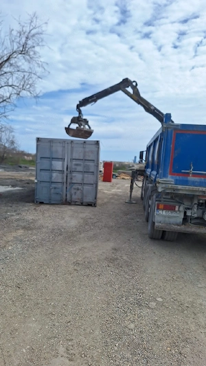 camion autoutilitar cu macara - imagine 2