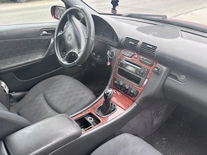 Mercedes fără motor pt dezmembrare 400  - imagine 5