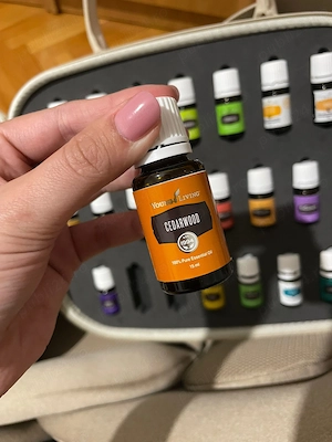 Ulei esențial lemn de cedru Cedarwood,15 ml, YOUNG LIVING, NOU-SIGILAT
