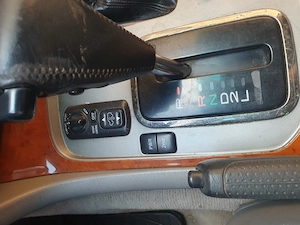 Vând Toyota Land Cruiser 100 autoutilitara 2002 - imagine 4