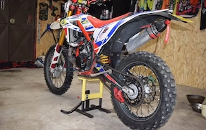 Vand beta sau schimb cu 4 4 , 5500 euro negociabil