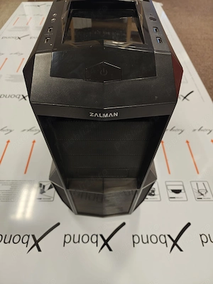 Carcasa Zalman Z11 Plus HF1