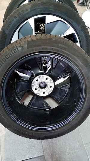 vand genti de VW ID 3 de 18 cu gume de iarna nou - imagine 4