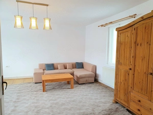 Inchiriez casa + curte in Ghimbav  Brasov, casa de inchiriat central - imagine 6