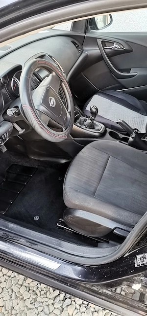 Vând Opel Astra J 1.6 benzina septembrie 2010, mașina personală - imagine 7