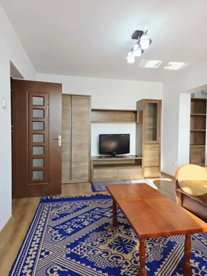 Apartament 2 camere | Tomis II | etaj 3 | mobilat, utilat | centrală gaz - imagine 2