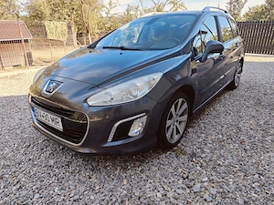 Peugeot 308 SW, 1,6 HDI (diesel), an 2011, table android, revizii anuale, intretinuta - imagine 2