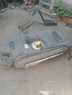 dezmembrez Opel meriva 1,3  cdti fabricatie 2012 - imagine 3