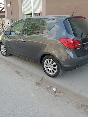 dezmembrez Opel meriva 1,3  cdti fabricatie 2012 - imagine 4