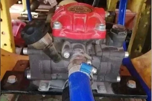 Bazin de 500 de litri cu pompa in Stare  buna pompa functioneaza ci