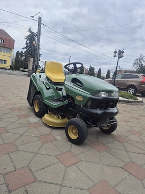 Tractoras johhn derre 