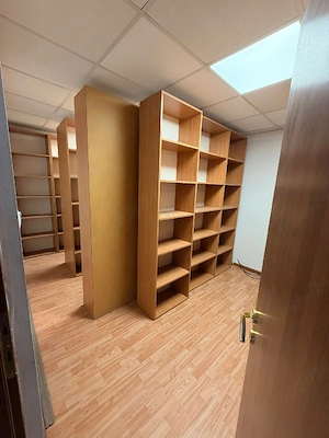 Ofer spre închiriere hala cu birouri Popești Leordeni  - imagine 5