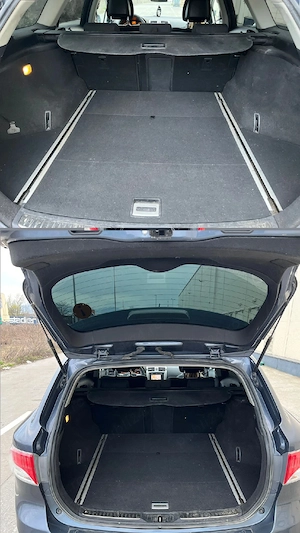 Toyota Avenis 2010 2.0 diesel D-4D T27 - imagine 6