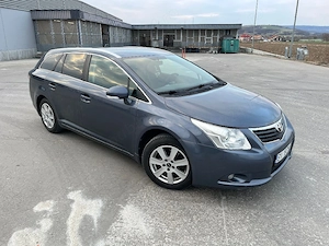 Toyota Avenis 2010 2.0 diesel D-4D T27 - imagine 2