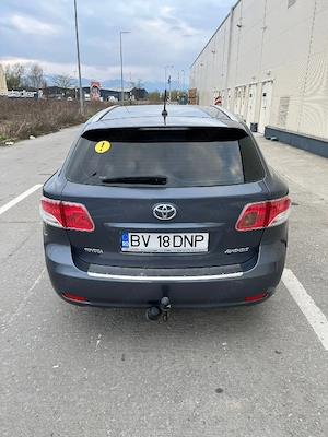 Toyota Avenis 2010 2.0 diesel D-4D T27 - imagine 4