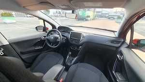 Peugeot 208 Benzina 56000 Km - imagine 9