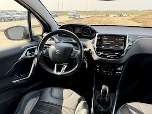 Peugeot 2008 volanta+ambreiaj noi,placute și rulmenți spate noi,masina curata, - imagine 8