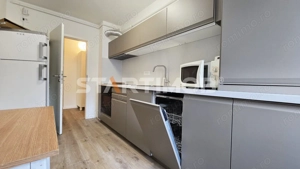Apartament 3 camere Centru Civic prima inchiriere