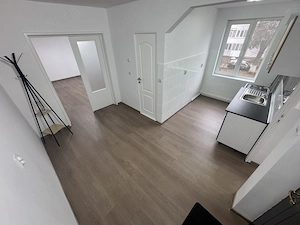 Apartament 43 m  confort unu micro 2 etaj 1.