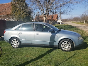 Vând Audi A4 berlină, benzină, 1,8 turbo, 150 CP - imagine 2