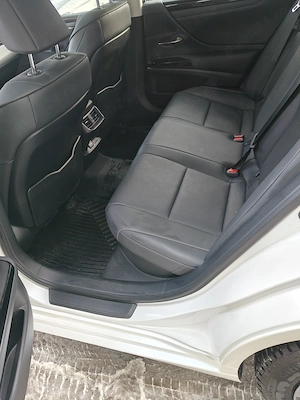 Lexus ES 300h, 2023, Facelift, TVA deductibil  - imagine 6