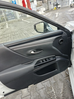 Lexus ES 300h, 2023, Facelift, TVA deductibil  - imagine 7