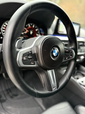 Bmw 520D   2019   M-Pachet   Faruri Laser   Jante 19  - imagine 7