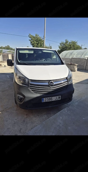 De vânzare Opel Vivaro 8+1      - imagine 2
